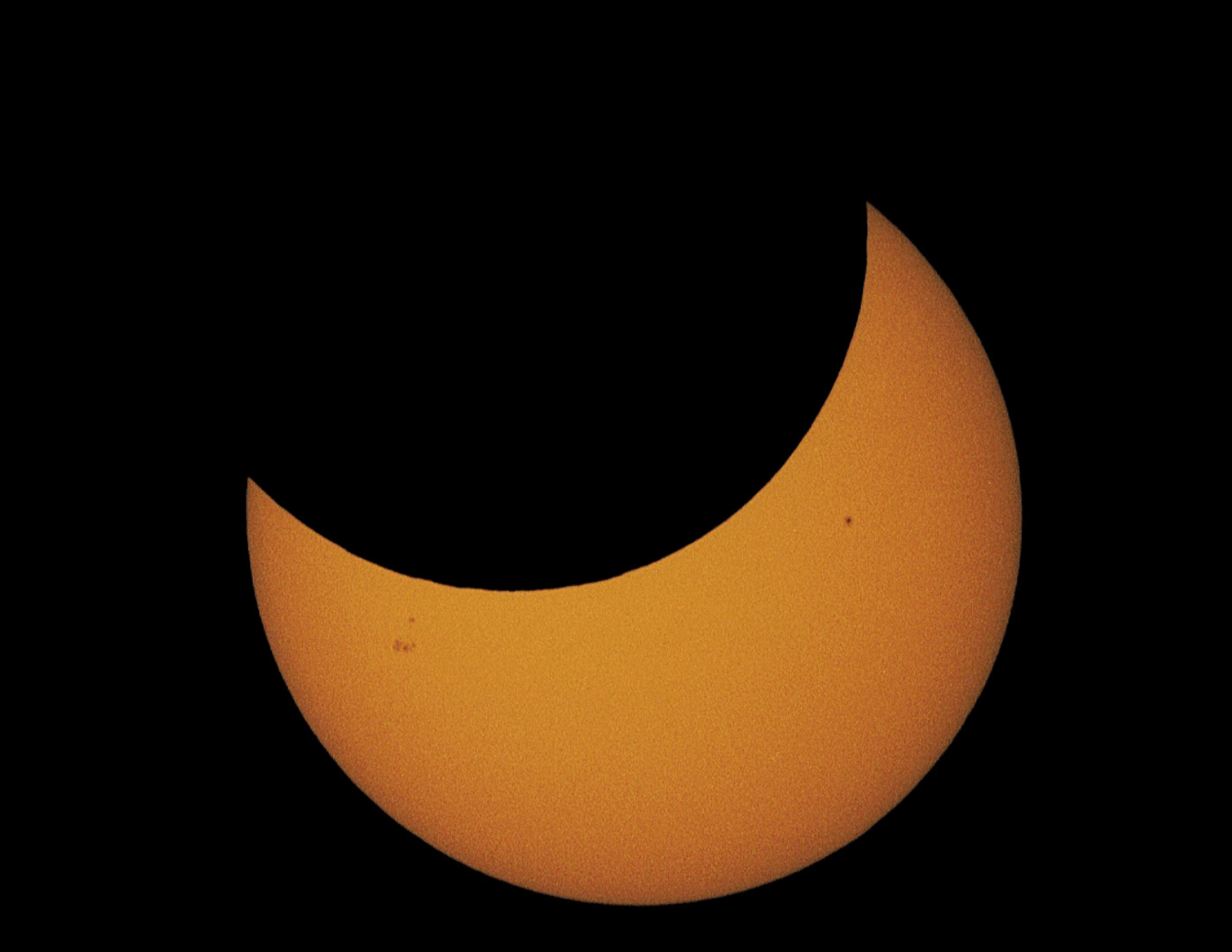 First Solar Eclipse of 2014 Occurs Tuesday: Australia Set for Best View
